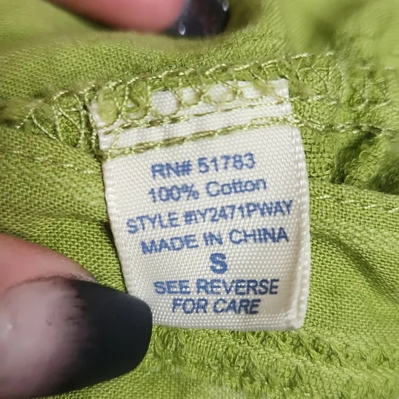 Maurices- Green V-Neck Tunic Top- Small - Picture 3 of 6